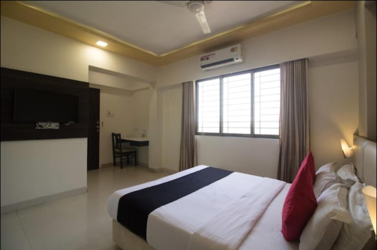 Hotel Galaxy Comforts Mumbai Kültér fotó